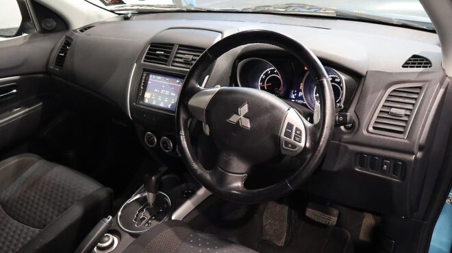 2010 Mitsubishi Rvr image 321273
