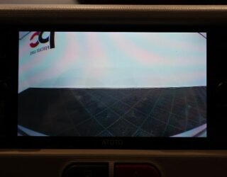 2012 Toyota Spade Power Sliding Door image 319927