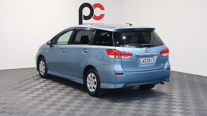 2009 Toyota Wish image 320811