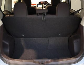 2012 Toyota Spade Power Sliding Door image 319932