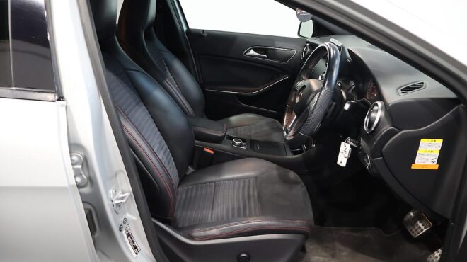 2013 Mercedes-benz A 180 Blue Efficiency Sports AMG image 320587