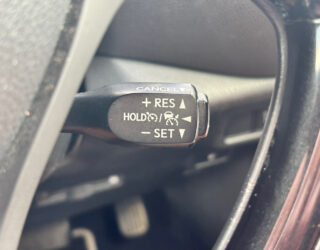 2018 Toyota C-hr Compact Hybrid SUV image 320640