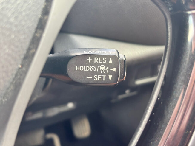 2018 Toyota C-hr Compact Hybrid SUV image 320640