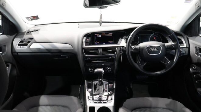 2012 Audi A4 Avant image 321344