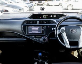 2012 Toyota Aqua G Model/ Push Start/ Reverse Camera/ Alloy Wheels/ Hybrid image 320200