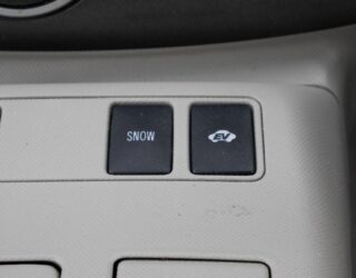 2012 Toyota Estima Hybrid, E Four X ,7 Seater image 320186