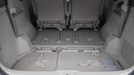 2012 Toyota Estima Hybrid, E Four X ,7 Seater image 319867