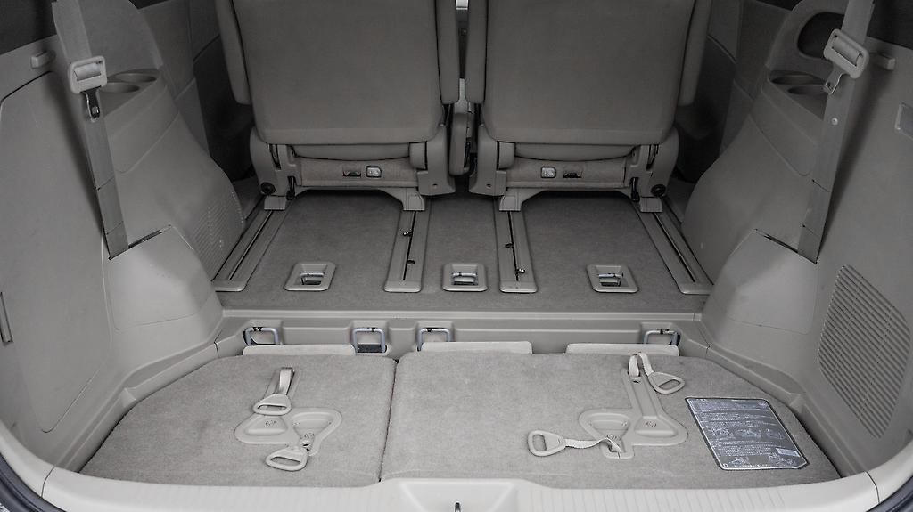 2012 Toyota Estima Hybrid, E Four X ,7 Seater image 319867