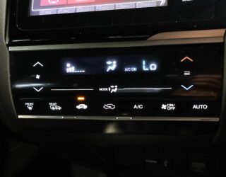 2013 Honda Fit Hybrid Hybrid S-Package image 319959