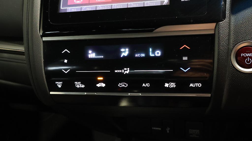 2013 Honda Fit Hybrid S-Package image 320129