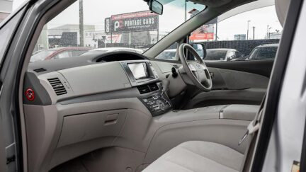 2012 Toyota Estima Hybrid, E Four X ,7 Seater image 319865