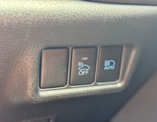 2018 Toyota C-hr Compact Hybrid SUV image 320642