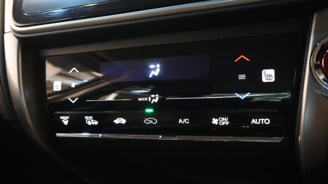 2015 Honda Grace image 321458