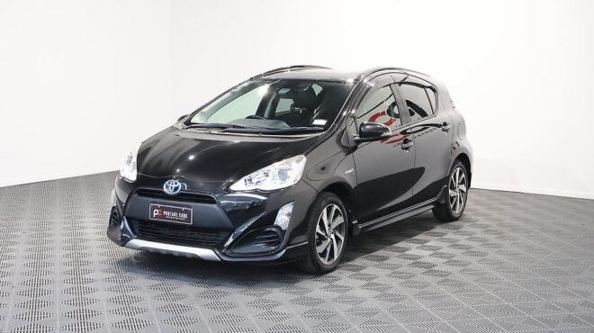 2016 Toyota Aqua X Urban image 321496