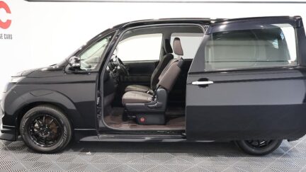 2014 Toyota Spade X Model, Low KMS image 319944