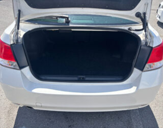 2010 Subaru Legacy Affordable First Car image 321092