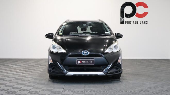 2016 Toyota Aqua X Urban image 321495