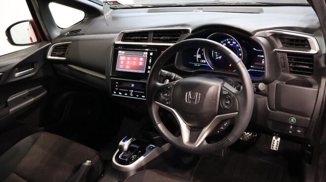 2013 Honda Fit Hybrid Hybrid S-Package image 319955