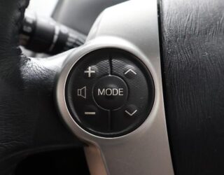 2012 Toyota Prius ALPHA HYBRID 7 Seater image 321303