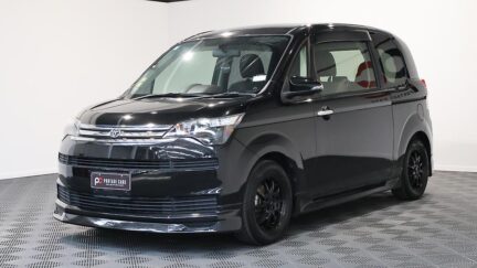 2014 Toyota Spade X Model, Low KMS image 319933