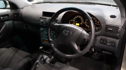 2004 Toyota Avensis image 323357