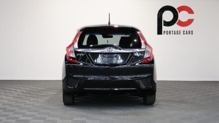 2015 Honda Fit Hybrid L-Package image 323277