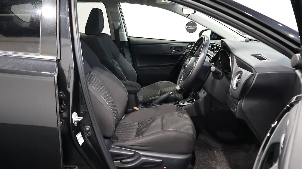 2016 Toyota Auris 150X S-Package image 326733