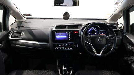 2013 Honda Fit Hybrid L Package image 321355
