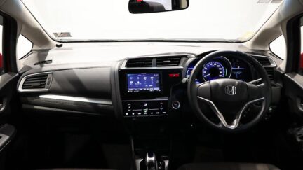 2015 Honda Fit Hybrid F-Package image 323873