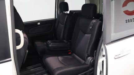 2013 Nissan Serena Hybrid Highway Star S V Aeromode image 326935