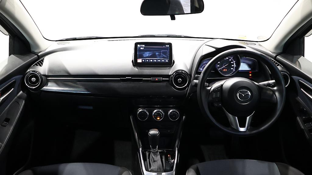 2015 Mazda Demio image 324416