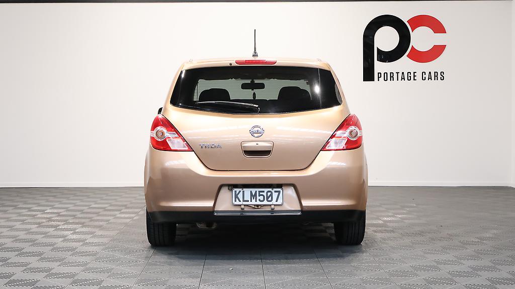 2009 Nissan Tiida image 323130
