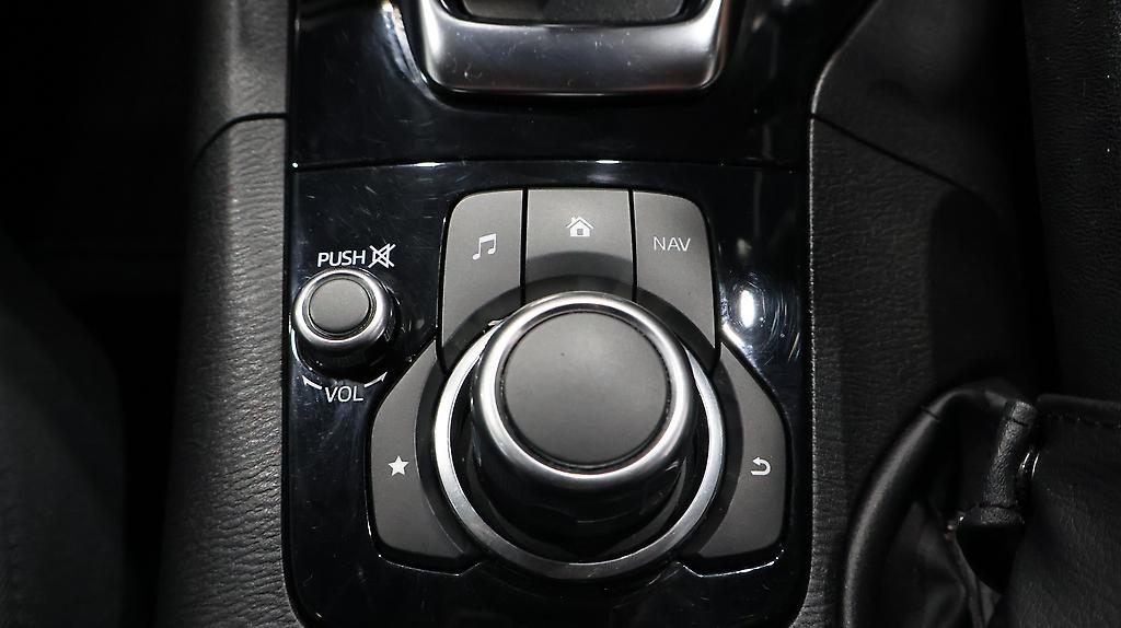 2014 Mazda Axela Hybrid image 326464
