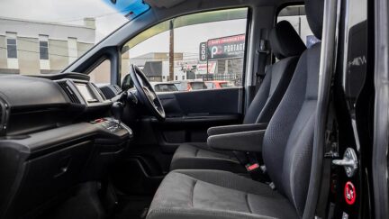 2013 Honda Step Wagon Spada Z, keyless 8 seater Version image 321198