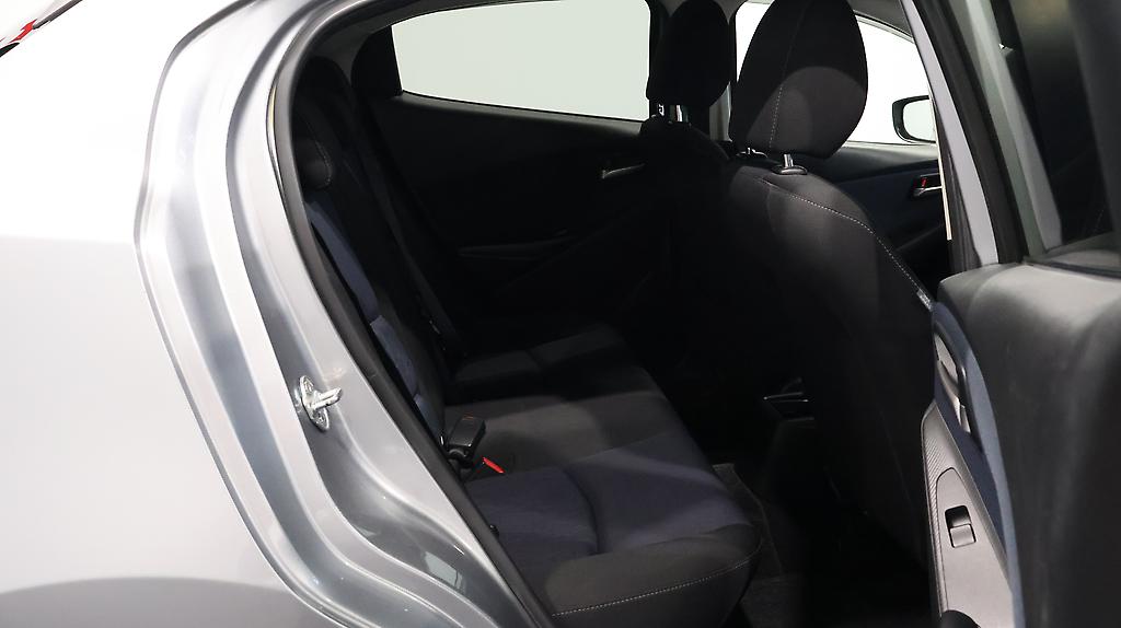 2015 Mazda Demio image 324414