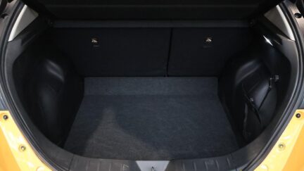 2021 Nissan Leaf X Model, Pro Pilot, 86.7% SOH image 323373