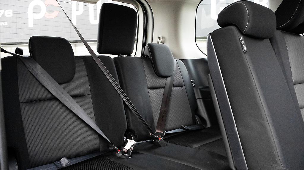 2017 Nissan Serena Hybrid Highway Star V-selection image 326856