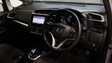 2013 Honda Fit Hybrid L Package image 323159