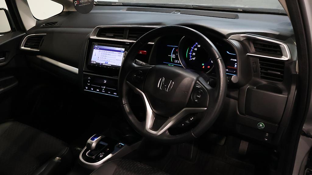 2013 Honda Fit Hybrid L Package image 323159