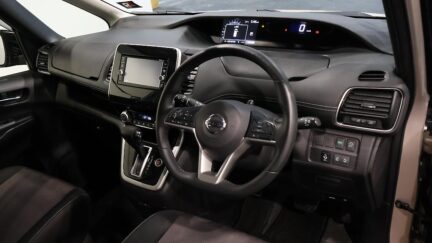 2017 Nissan Serena image 325019