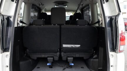 2017 Nissan Serena Hybrid Highway Star V-selection image 326855