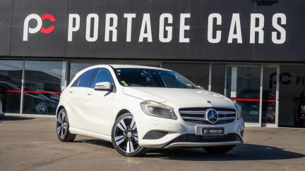 2014 Mercedes-benz A 180 Style Edition Half leather image 324661