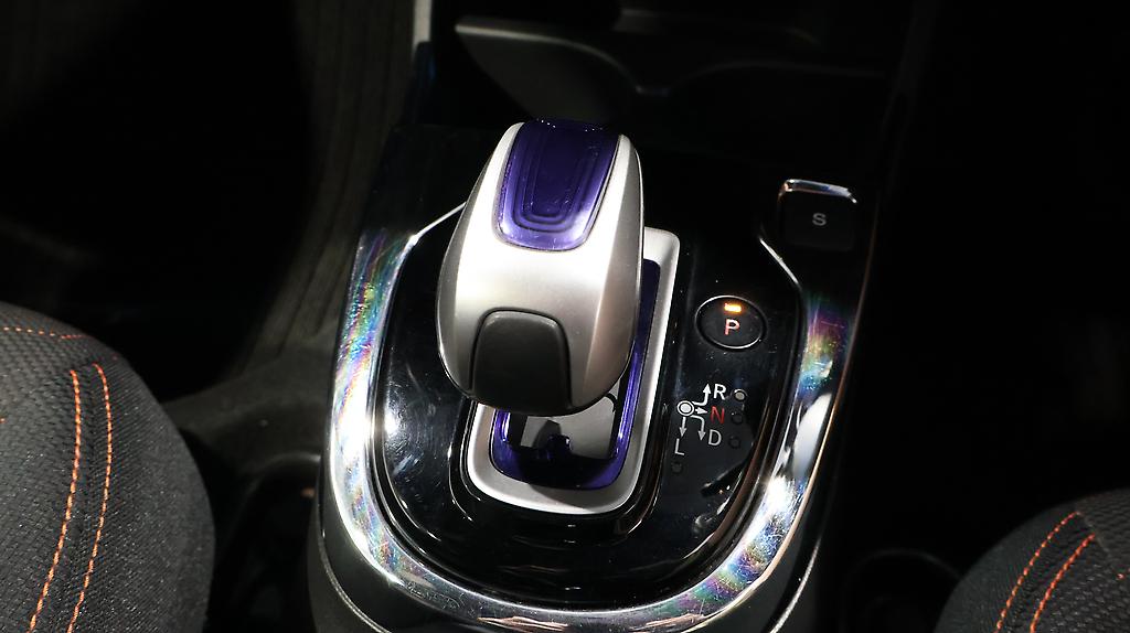 2015 Honda Fit Hybrid S Pkg image 325158