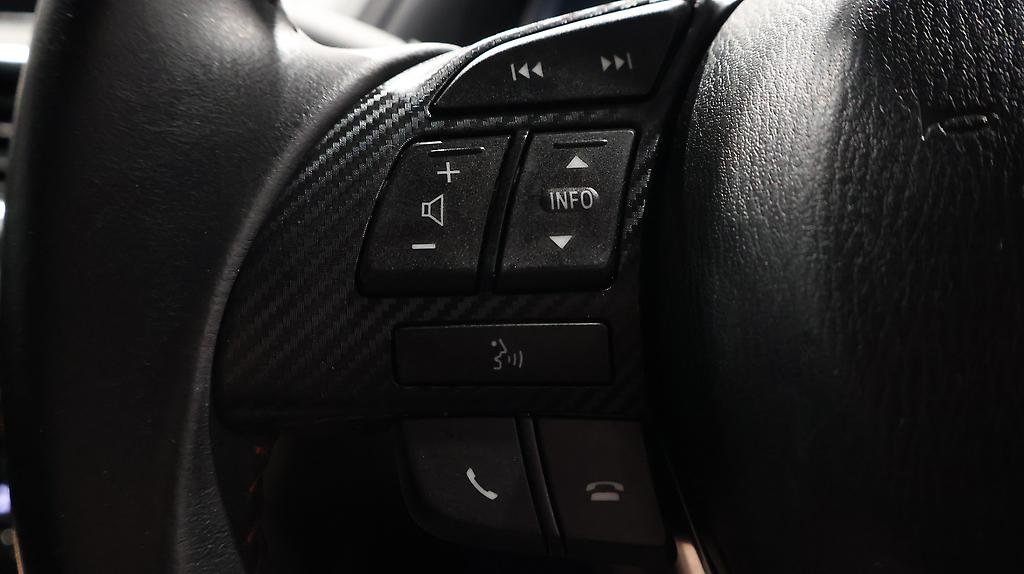 2014 Mazda Axela Hybrid image 326466