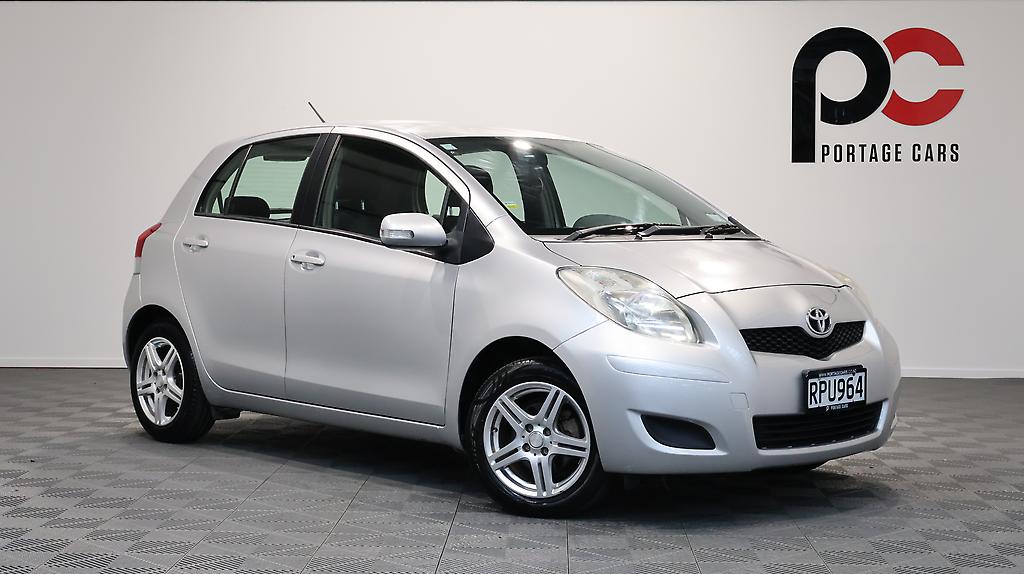 2011 Toyota Vitz REVERSE CAMERA + APPLE CARPLAY/ANDRIOD AUTO image 321437