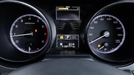 2015 Subaru Outback Limited AWD  Eyesight Leather image 324728