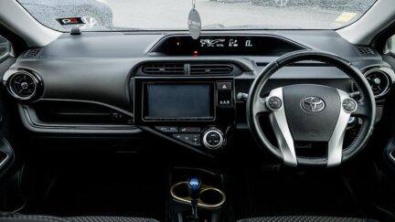 2014 Toyota Aqua X-Urban Body kit , Push start image 324903