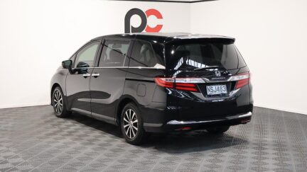 2014 Honda Odyssey Alloy Wheels – Cruise Control image 326584