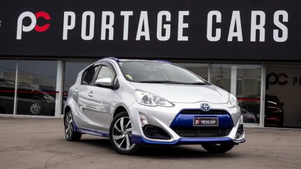 2015 Toyota Aqua X- Urban F spec image 324260