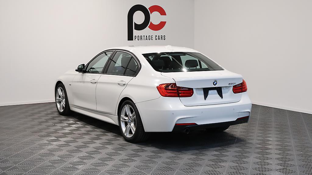 2012 Bmw 320i Motorsport image 325820